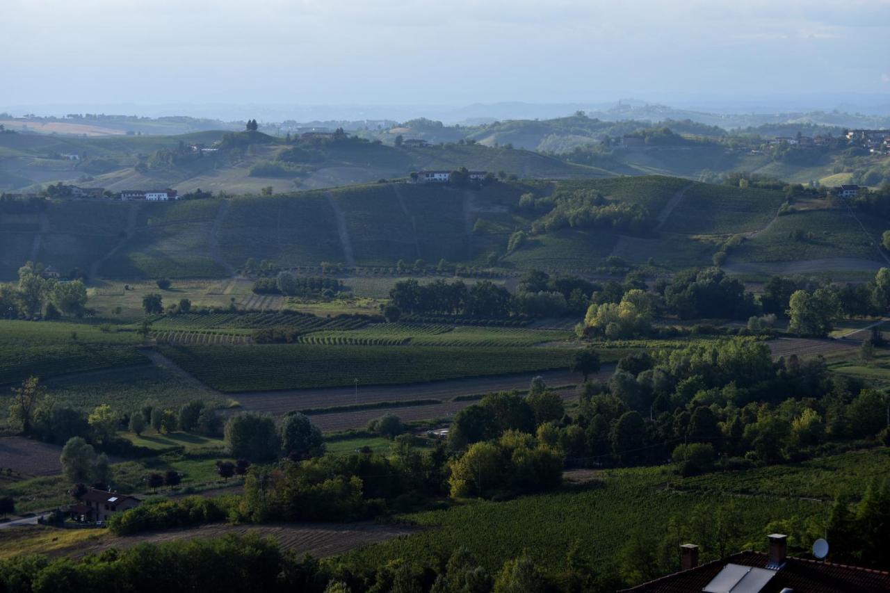 Cascina Tre Botti Hotel Agliano Terme Luaran gambar