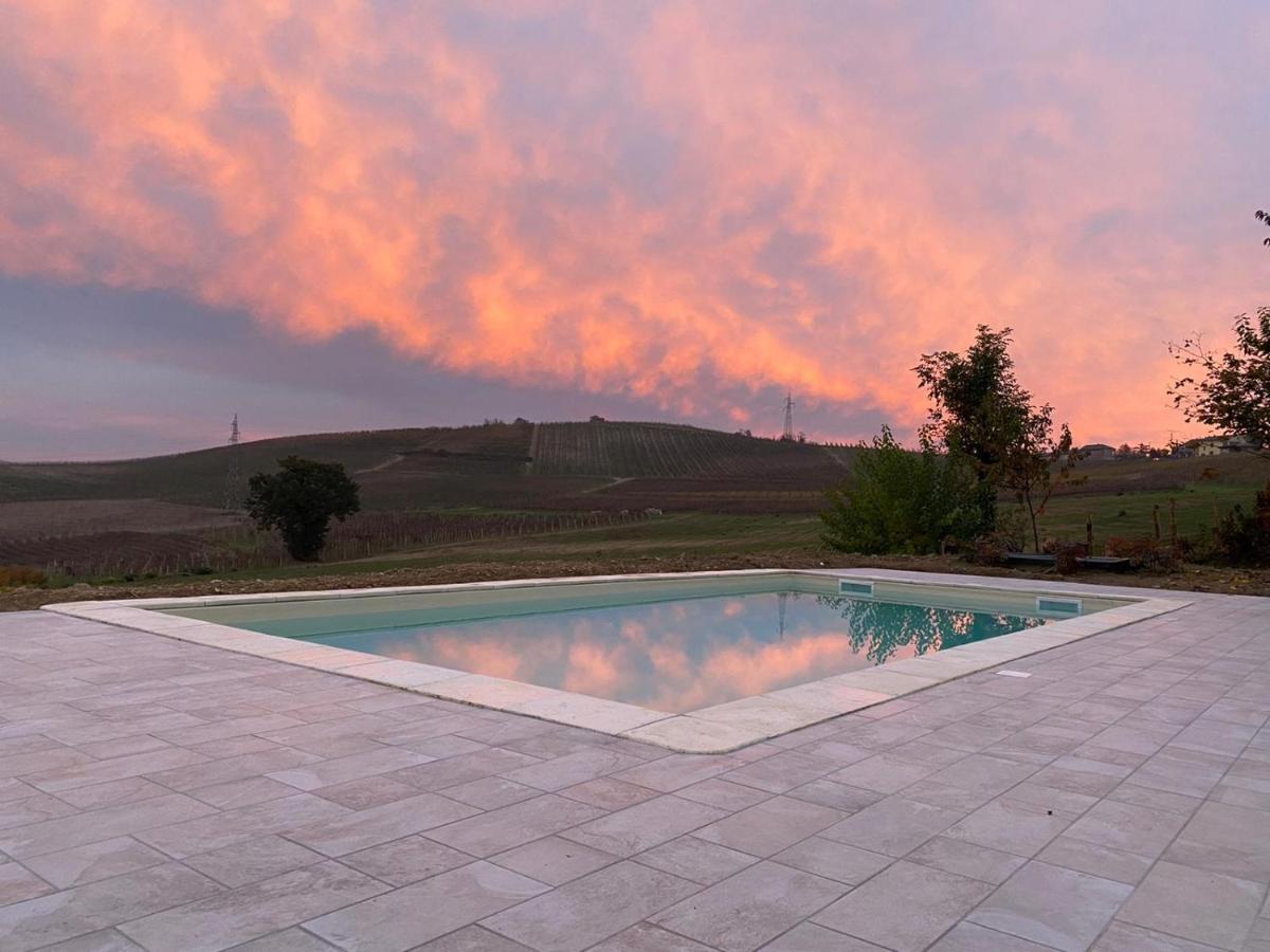 Cascina Tre Botti Hotel Agliano Terme Luaran gambar