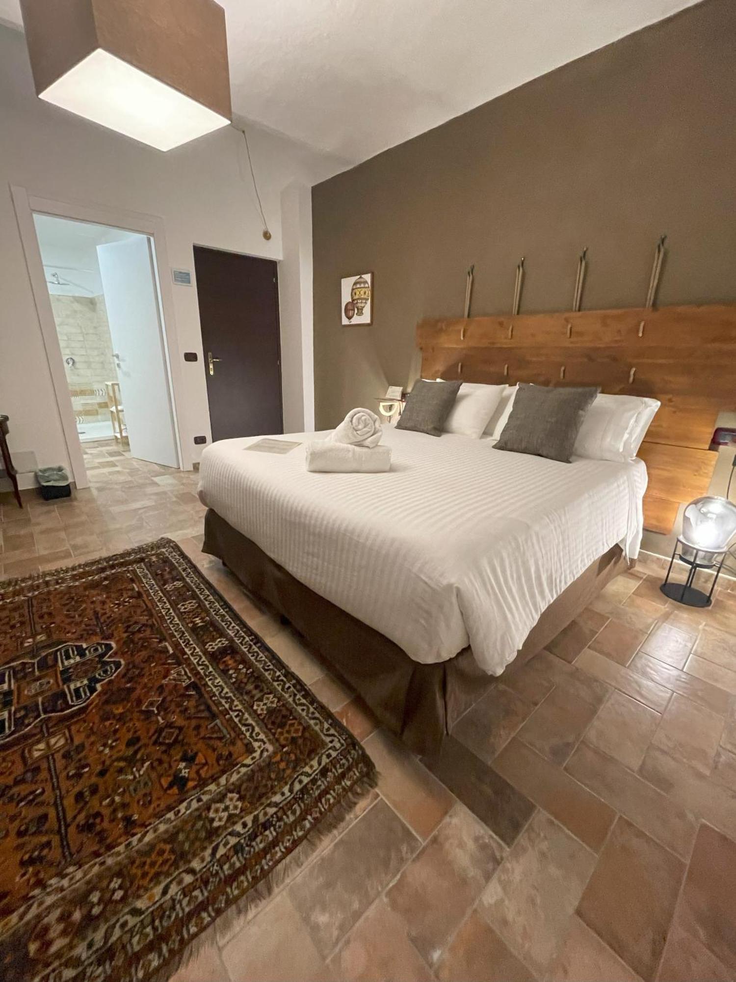 Cascina Tre Botti Hotel Agliano Terme Luaran gambar